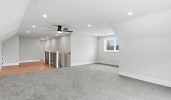 14 Stacey Ln 2, Chester, NH 03036