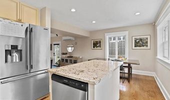 2347 S ARLINGTON RIDGE Rd, Arlington, VA 22202