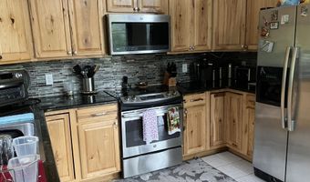 186 Elmwood Dr, Albrightsville, PA 18210