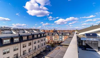 1318 S QUINN St, Arlington, VA 22204