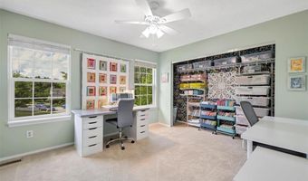 108 Tara Ridge Ct, Ballwin, MO 63021
