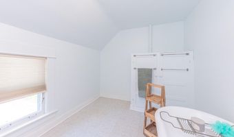 1123 W Huron St, Ann Arbor, MI 48103