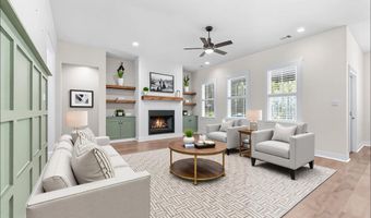 7901 S Shoreline Blvd, Benton, AR 72019