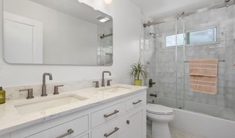2819 Unicornio St, Carlsbad, CA 92009