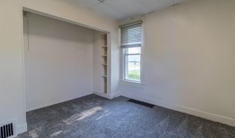 407 W MARTIN St, Abingdon, IL 61410