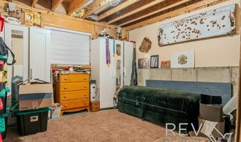 908 35th St, Cody, WY 82414