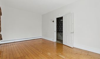 221 Franklin St, Alburtis, PA 18011