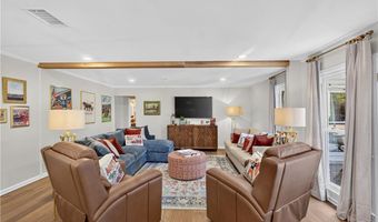819 E UNIVERSITY Dr, Auburn, AL 36830
