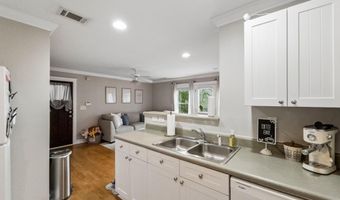 490 Barnett Shoals Rd 526, Athens, GA 30605