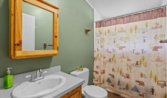 433 Shamar Dr, Blanchard, ID 83804