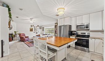 1093 HIBISCUS St, Atlantic Beach, FL 32233