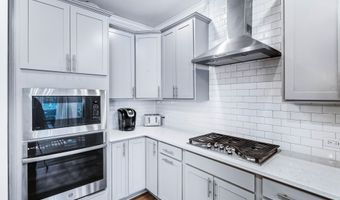824 Kingsworth Way, Angier, NC 27501