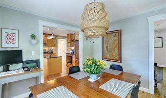 264 Sowams Rd, Barrington, RI 02806