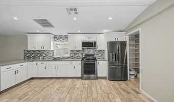1221 N DYSART Rd 27, Avondale, AZ 85323
