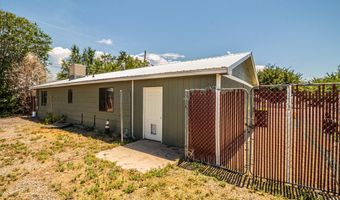 612 HONEYLOCUST St, Bloomfield, NM 87413