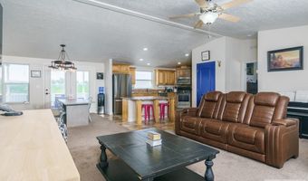 490 Snowflake St, American Falls, ID 83211