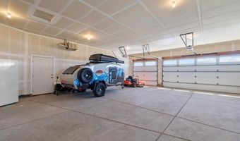 1420 SCENIC RIDGE Dr, Cheyenne, WY 82009
