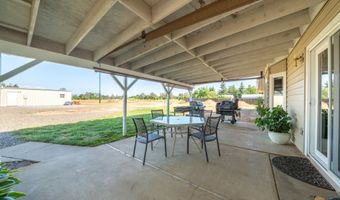 6679 Meadowlark Ln, Anderson, CA 96007
