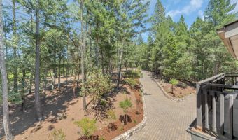 440 Cold Springs Rd, Angwin, CA 94508