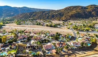 416 Summerhill, Alpine, CA 91901