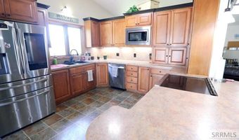 3145 Sunnyside Rd, Ammon, ID 83406