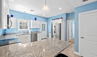1 Ranger Ln, Arundel, ME 04046