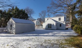 10 Greenwood Ave, Darien, CT 06820