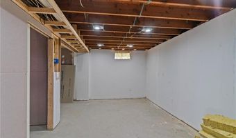 99 Carolina Back Rd, Charlestown, RI 02813