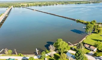 321 E Alburgh Rd, Alburgh, VT 05440