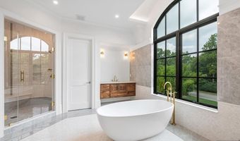 19 Rio Vista Dr, Alpine, NJ 07620