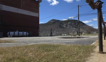 206 Main St, Berlin, NH 03570