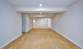 5035 WOODS LINE Dr 18, Aberdeen, MD 21001