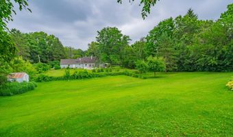 5498 Jan Dr, Fitchburg, WI 53711