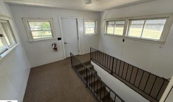 622 Mechanic St, Alma, MI 48801