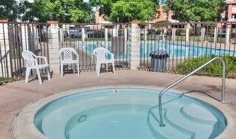 1040 E Washington Ave 24, Escondido, CA 92025