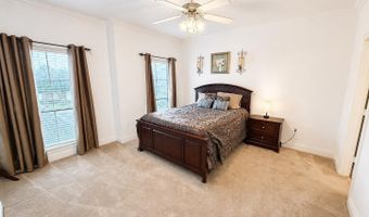 11001 Shoreline Dr, Baton Rouge, LA 70809