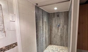 153 Saint Peter St, Biloxi, MS 39530