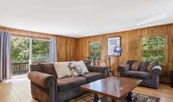 5 Pinecrest Cir, Bedford, NH 03110
