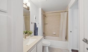 355 I St SW #601, Washington, DC 20024