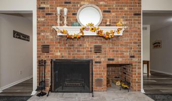129 Dumbarton Hill Ct, Aberdeen, NJ 07747