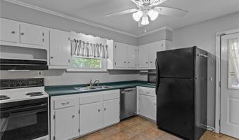 99 Carolina Back Rd, Charlestown, RI 02813