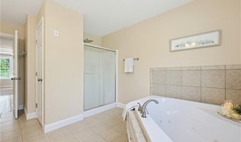 164 Bear Hill Rd 19, Cumberland, RI 02864