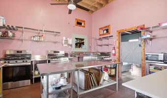 1801 Commercial Ave, Anson, TX 79501