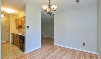 8302 TOBIN Rd 11, Annandale, VA 22003