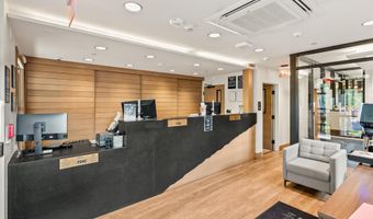 122 W Main St, Aspen, CO 81611