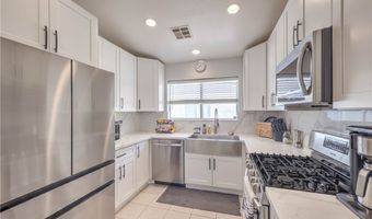 808 Binbrook Dr, Henderson, NV 89052