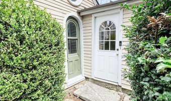 49 Bennett Pond Rd, Canterbury, CT 06331