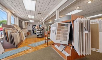 350 Station St, Cranston, RI 02910