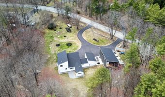 672 Danville Corner Rd, Auburn, ME 04210