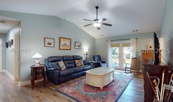 84 Wintergreen Dr, Beaufort, SC 29906